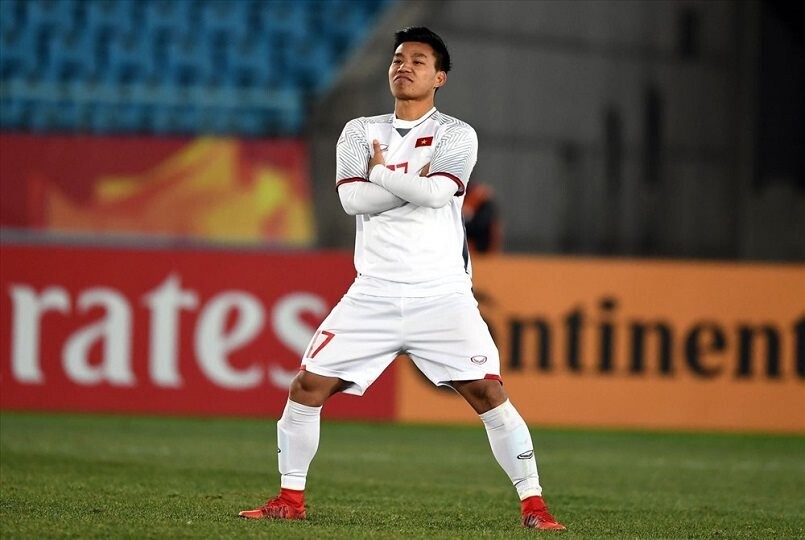 Văn Thanh đứng sừng sững hiên ngang sau khi giúp đội tuyển U23 Việt Nam bước vào vòng chung kết U23 Châu Á