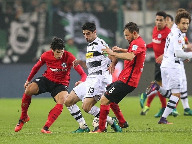 Soi kèo B. Monchengladbach vs Eintracht Frankfurt